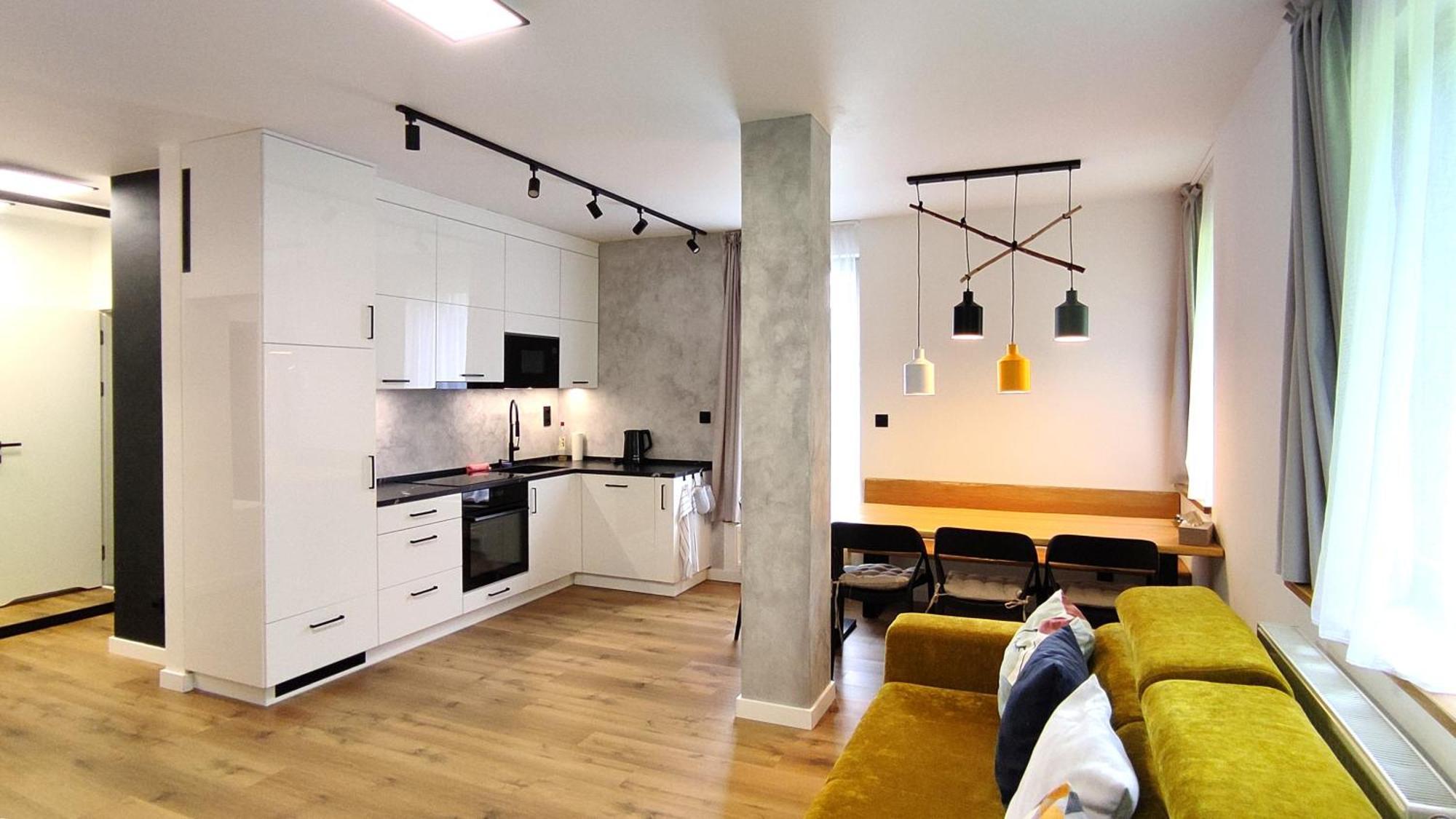 Horsky Rodinny Apartman: Mountain Family Retreat With Wellness & Terrace Harrachov