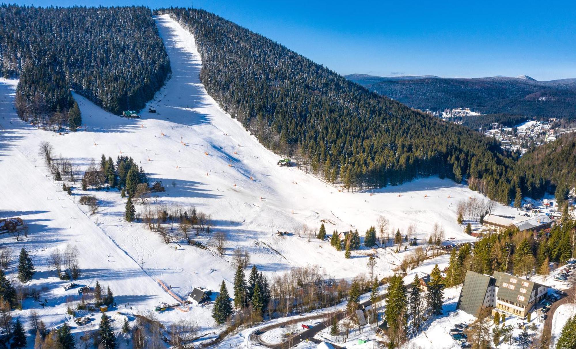 Apartment Horsky Rodinny Apartman: Mountain Family Retreat With Wellness & Terrace *