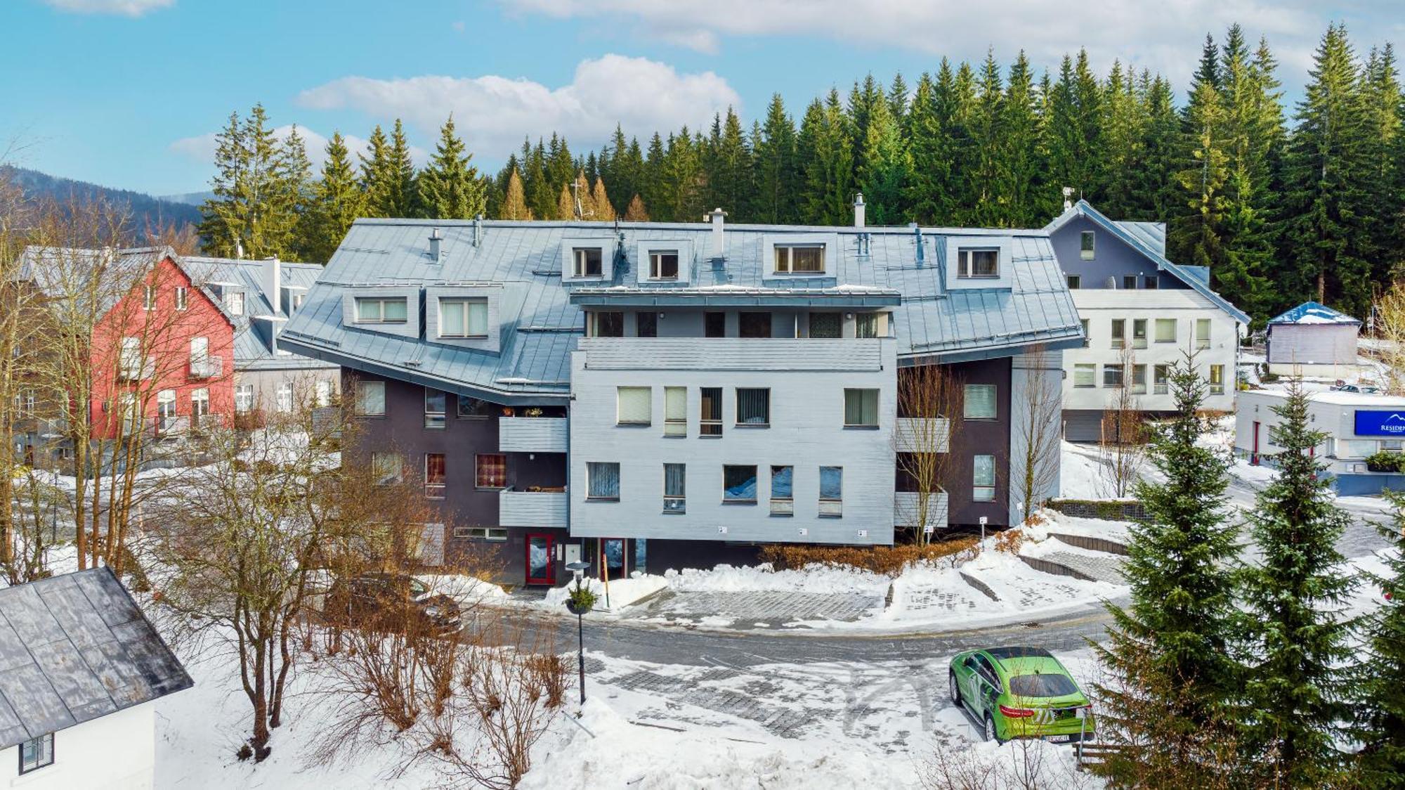 Apartmán Horsky Rodinny Apartman: Mountain Family Retreat With Wellness & Terrace *