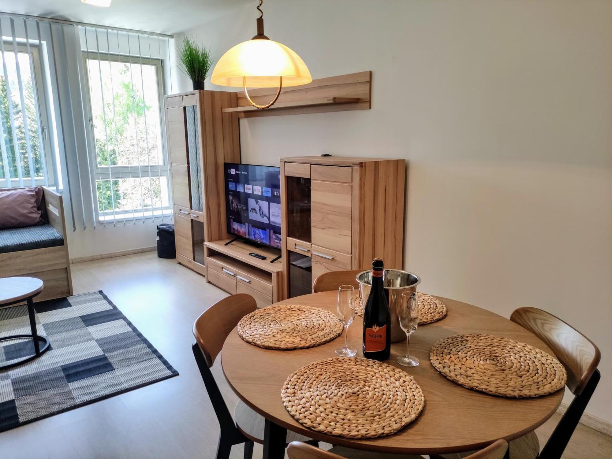 Horsky Rodinny Apartman: Mountain Family Retreat With Wellness & Terrace * Harrachov