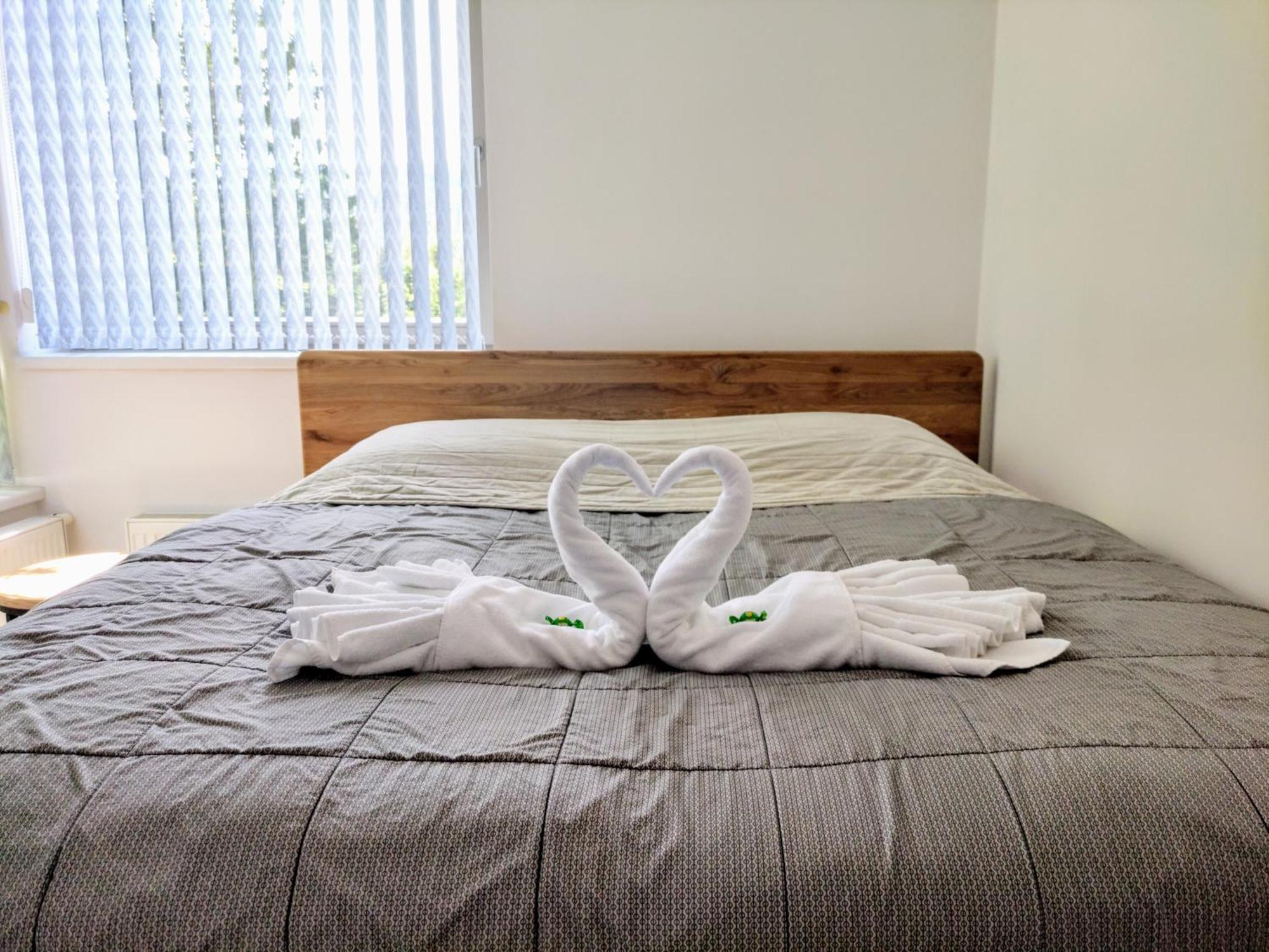 Horsky Rodinny Apartman: Mountain Family Retreat With Wellness & Terrace Apartmán