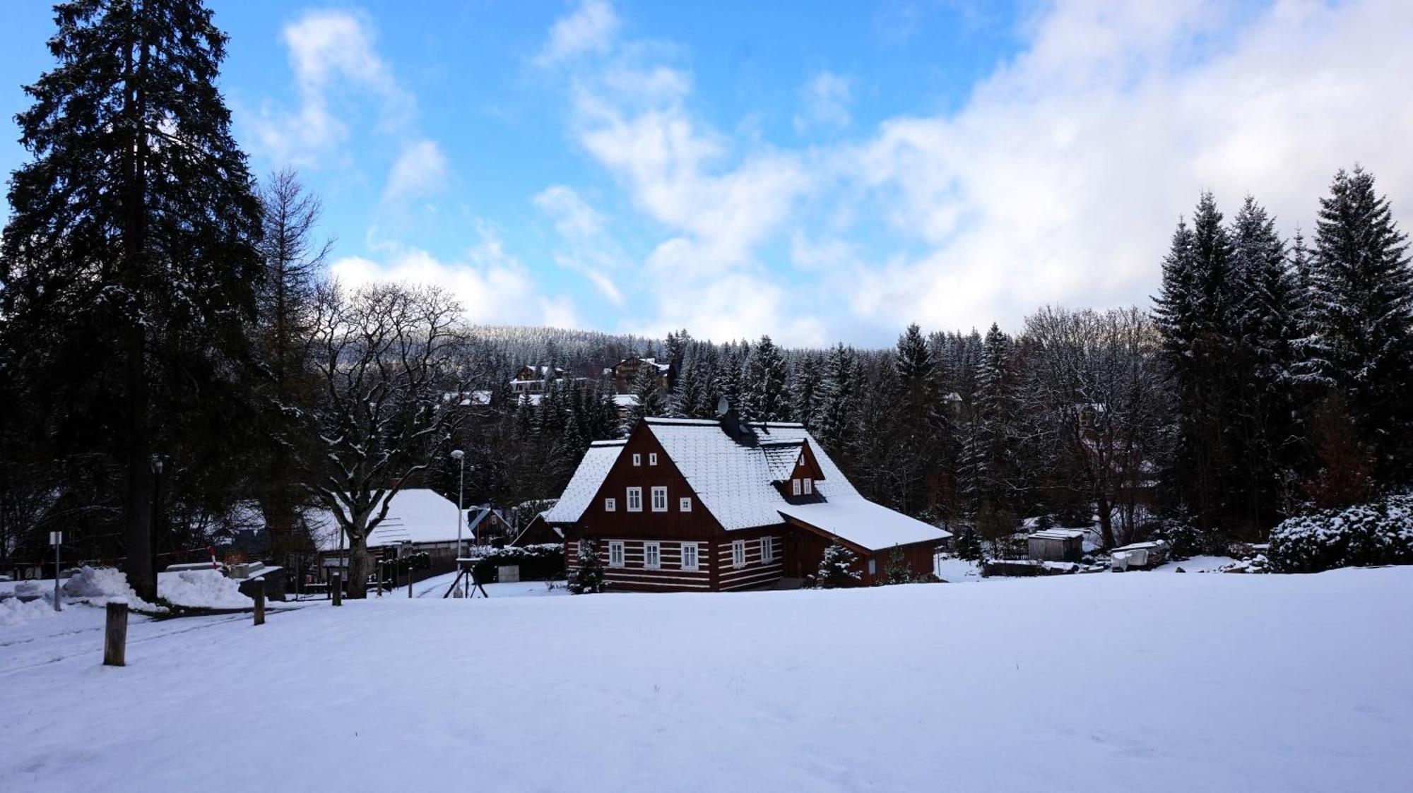 Horsky Rodinny Apartman: Mountain Family Retreat With Wellness & Terrace *